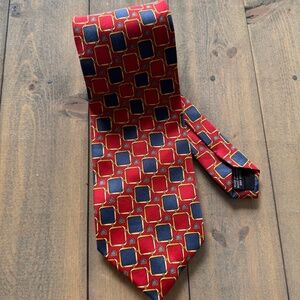 Paolo Gucci mens Silk Neck Tie Red Blue Crest Logo Designer Luxury Menswear